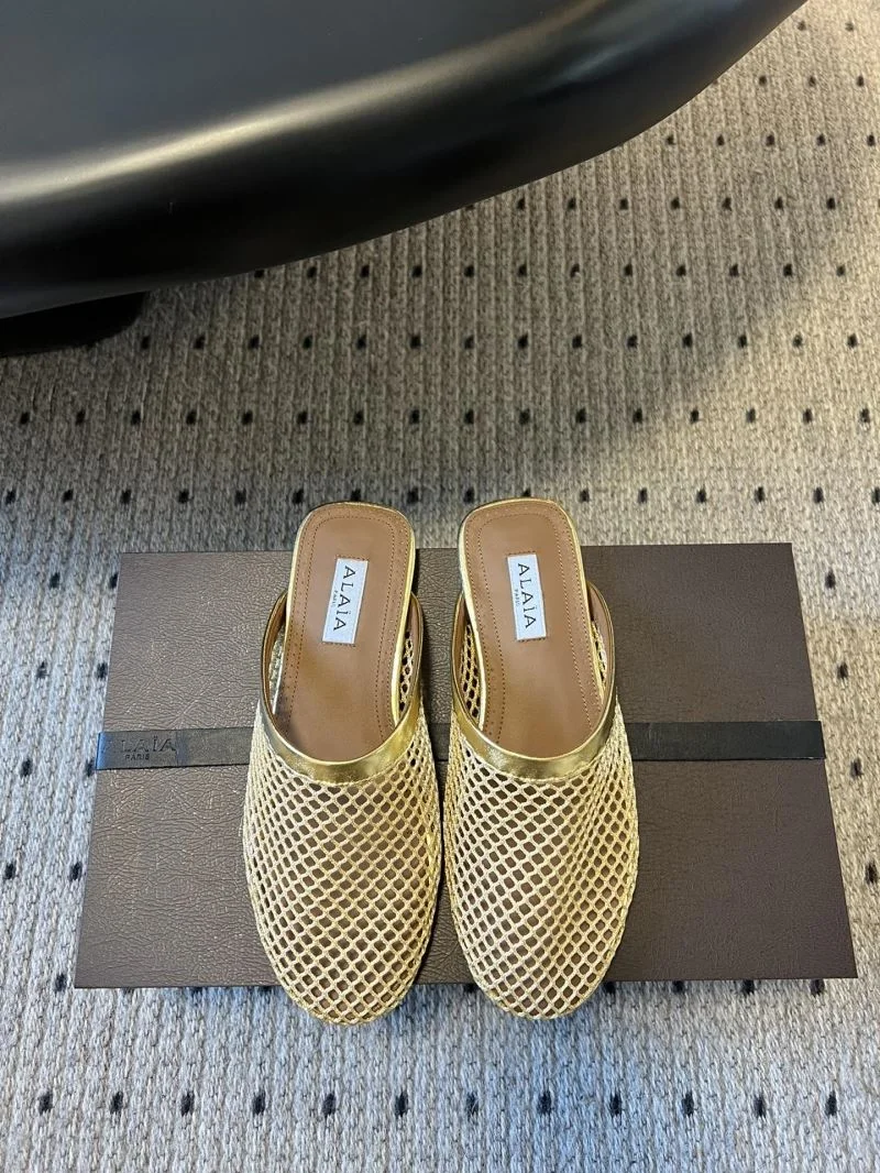 Alaia Sandals MoistureWicking 13208