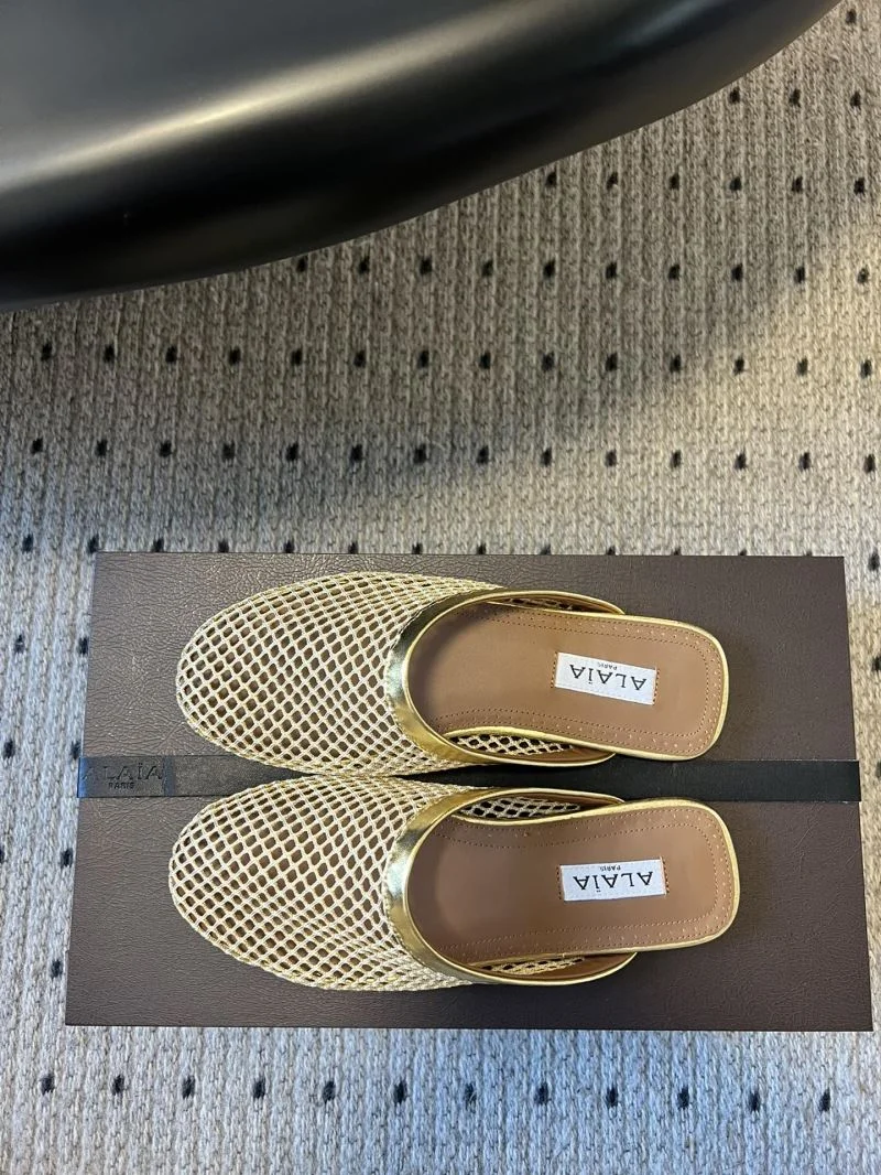 Alaia Sandals MoistureWicking 13208