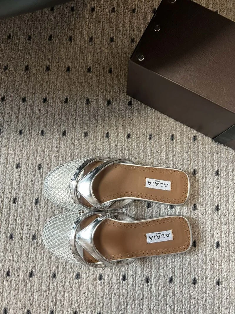 Stretchable Alaia Sandals 13204