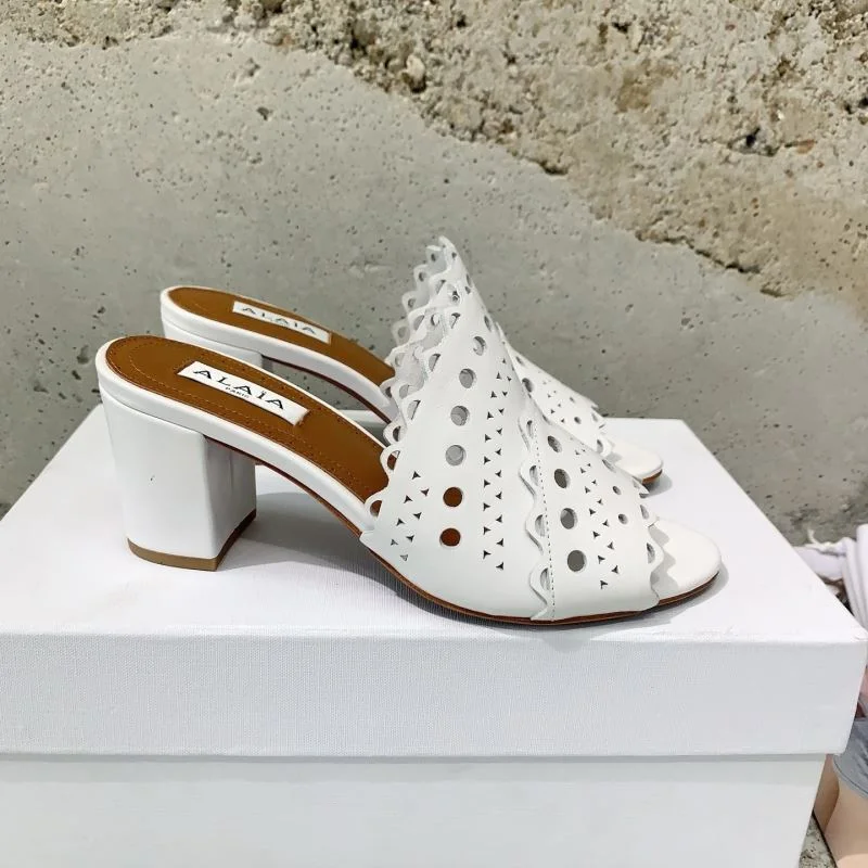 Alaia Sandals MoistureWicking 13201