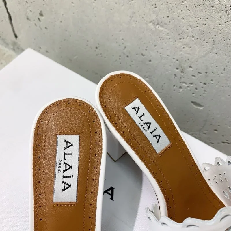 Alaia Sandals MoistureWicking 13201