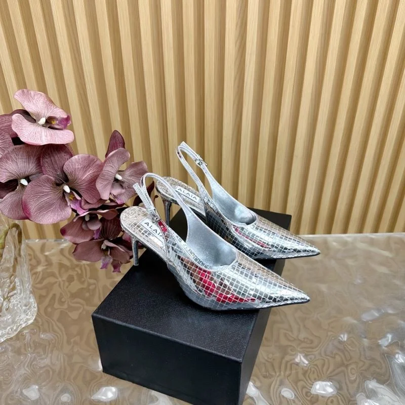 Sporty Alaia Sandals 13267