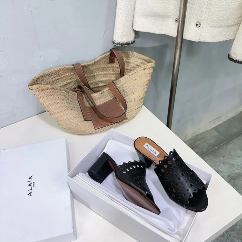 Unique Alaia Sandals 13196