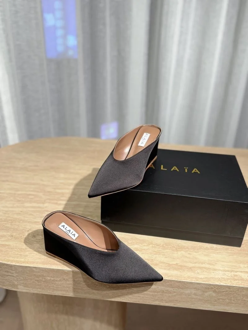 Attractive Alaia Sandals 10751