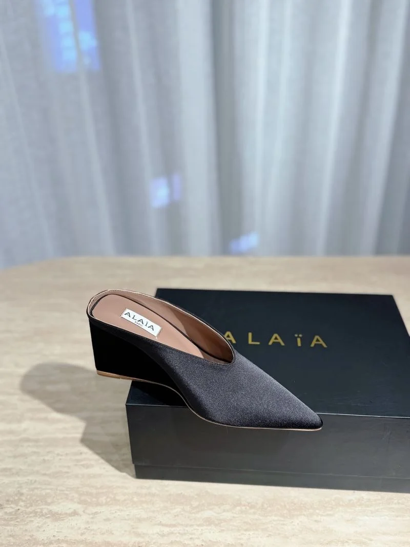 Attractive Alaia Sandals 10751