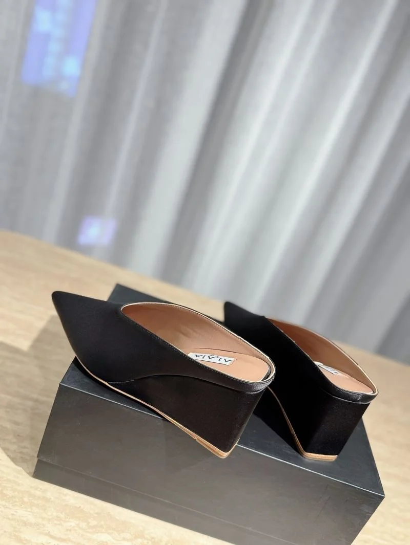 Attractive Alaia Sandals 10751