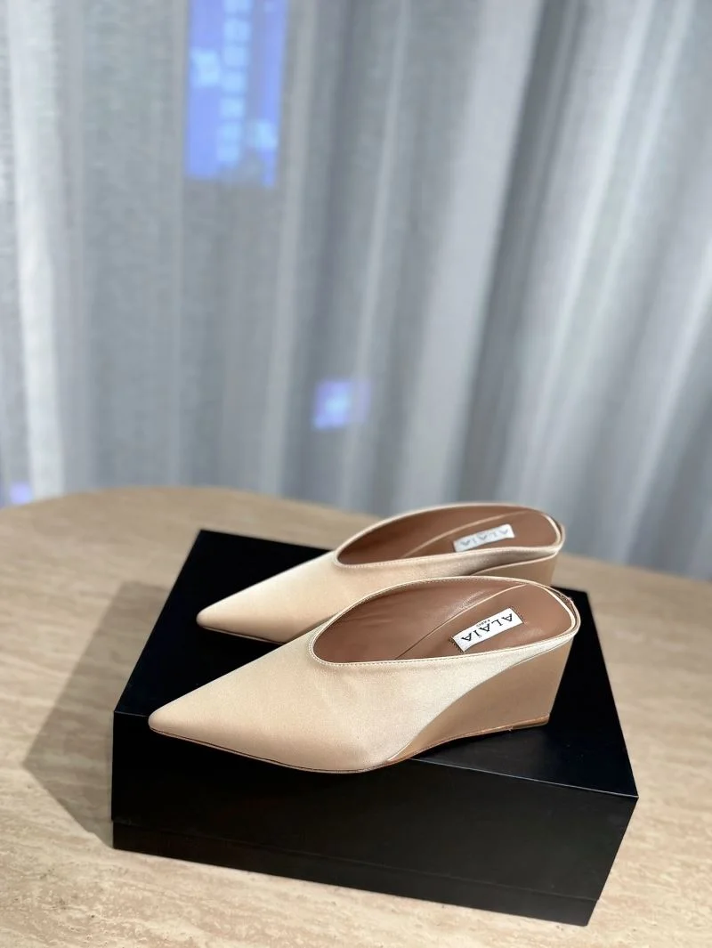 TechFriendly Alaia Sandals 10767