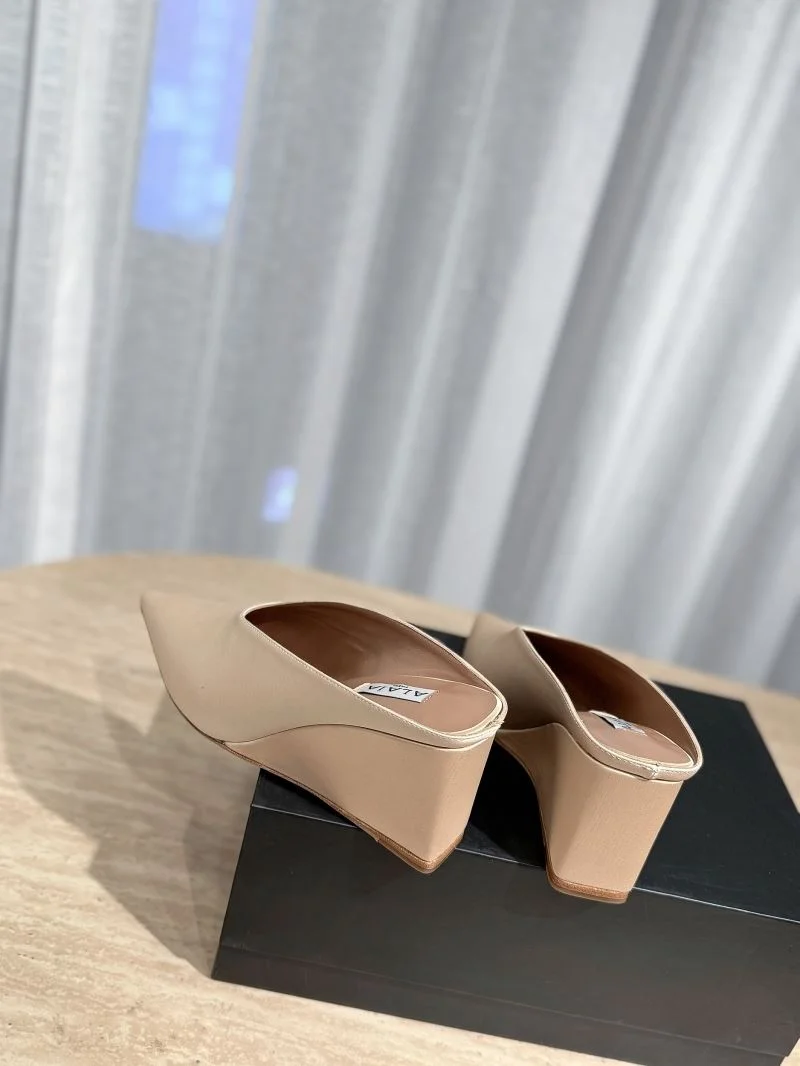 TechFriendly Alaia Sandals 10767