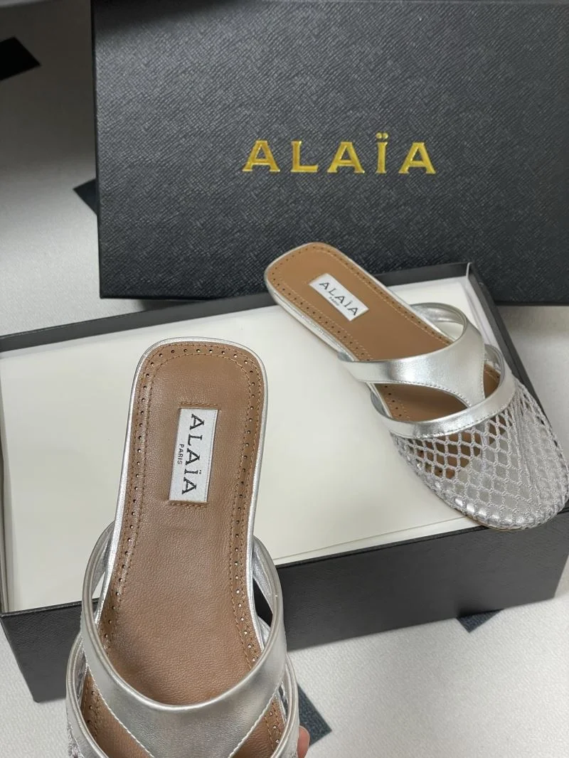 Vibrant Alaia Sandals 10741