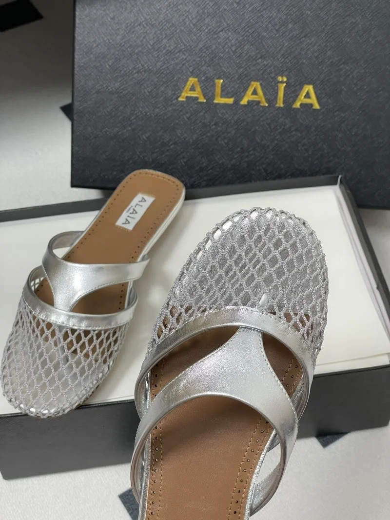 Vibrant Alaia Sandals 10741