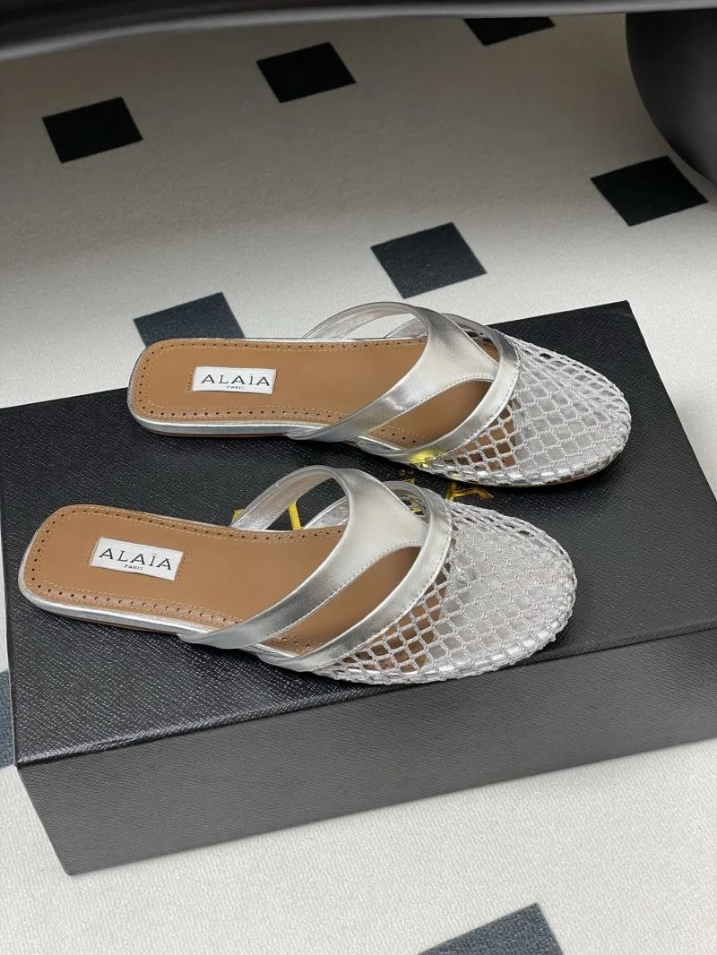 Vibrant Alaia Sandals 10741