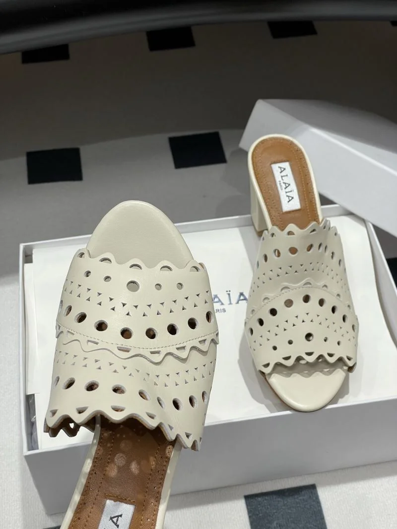 SoftTouch Alaia Sandals 10733