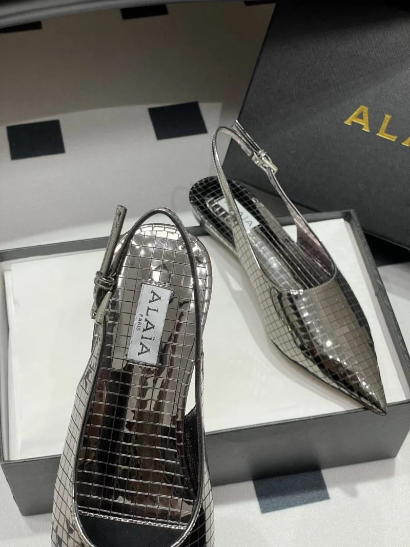 Alaia Sandals Chic 10744