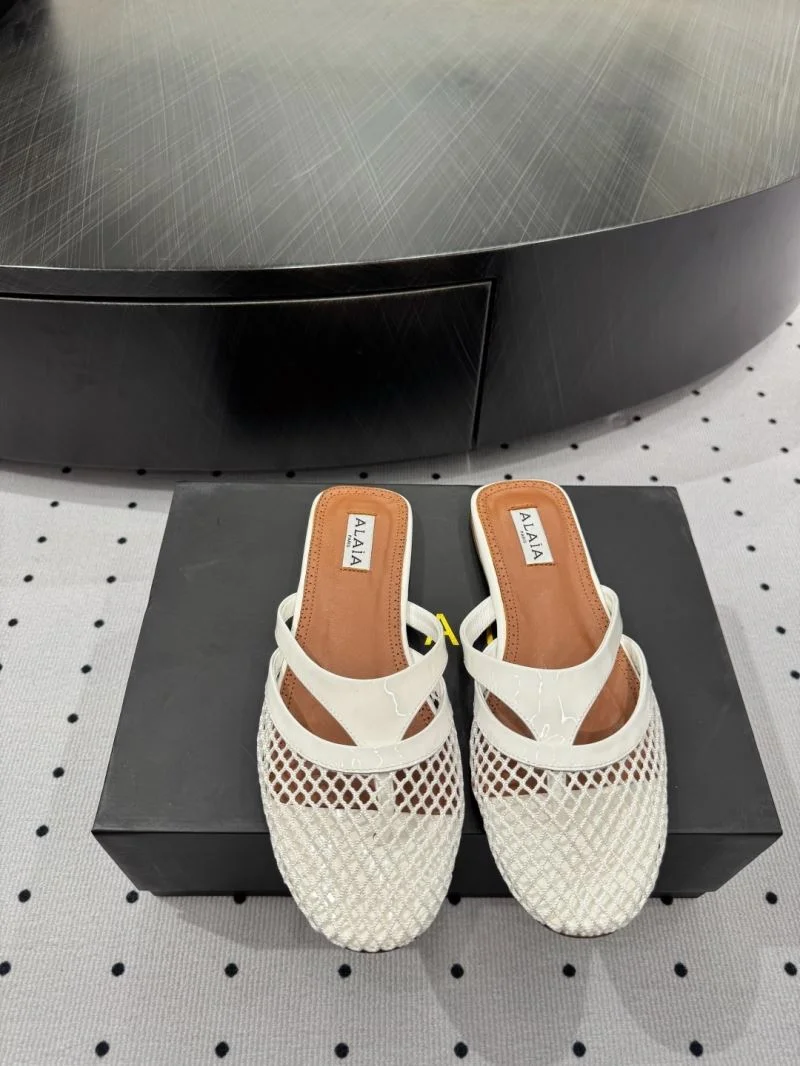 Comfortable Alaia Sandals 10794