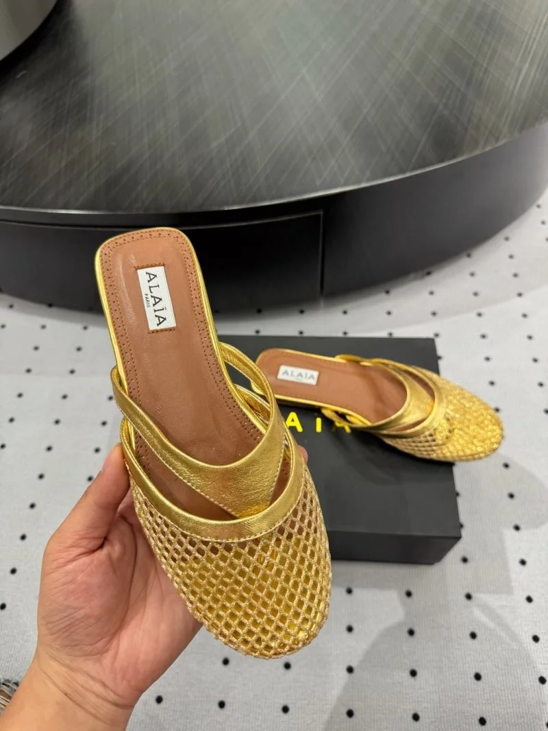 Alaia Sandals Refined 10724