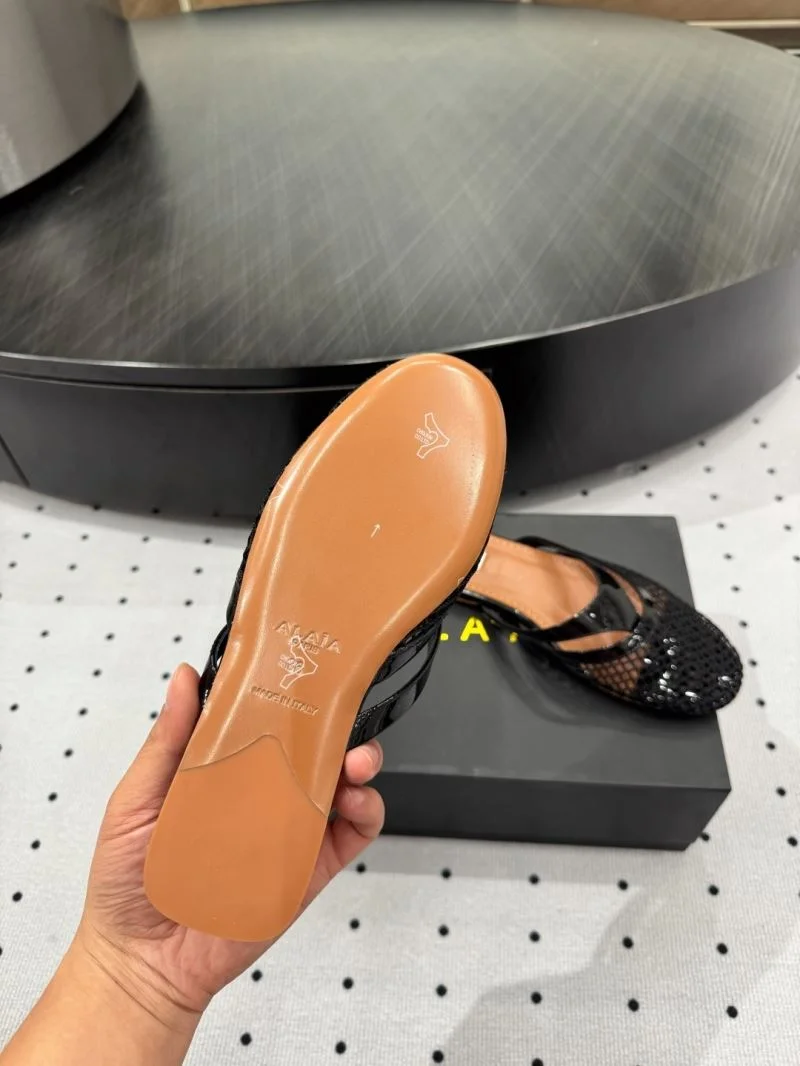 Alaia Sandals TechFriendly 10723