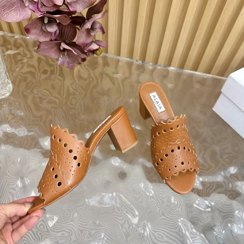 Stylish Alaia Sandals 10737