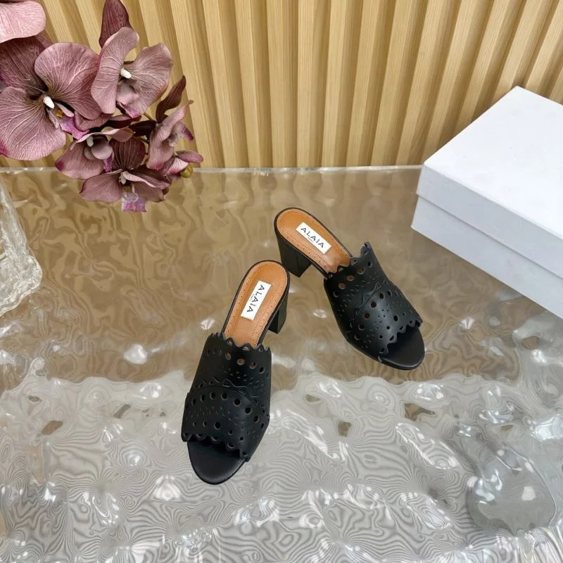 Alaia Sandals OdorResistant 10793