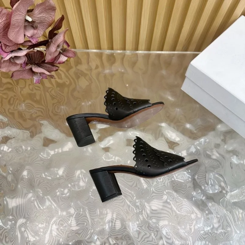 Alaia Sandals OdorResistant 10793