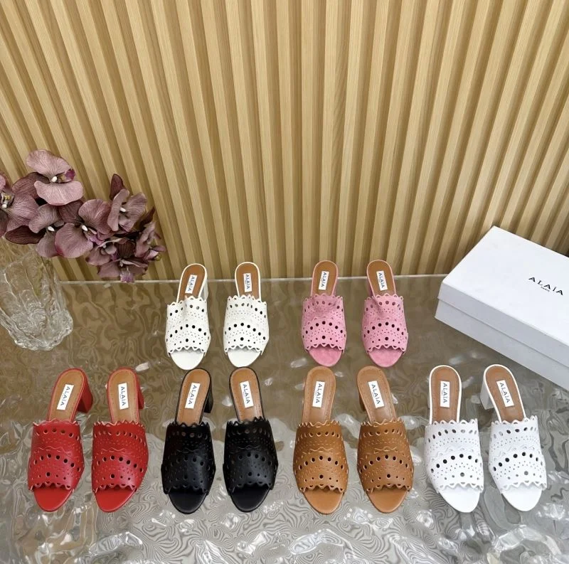 Alaia Sandals Soft 10742