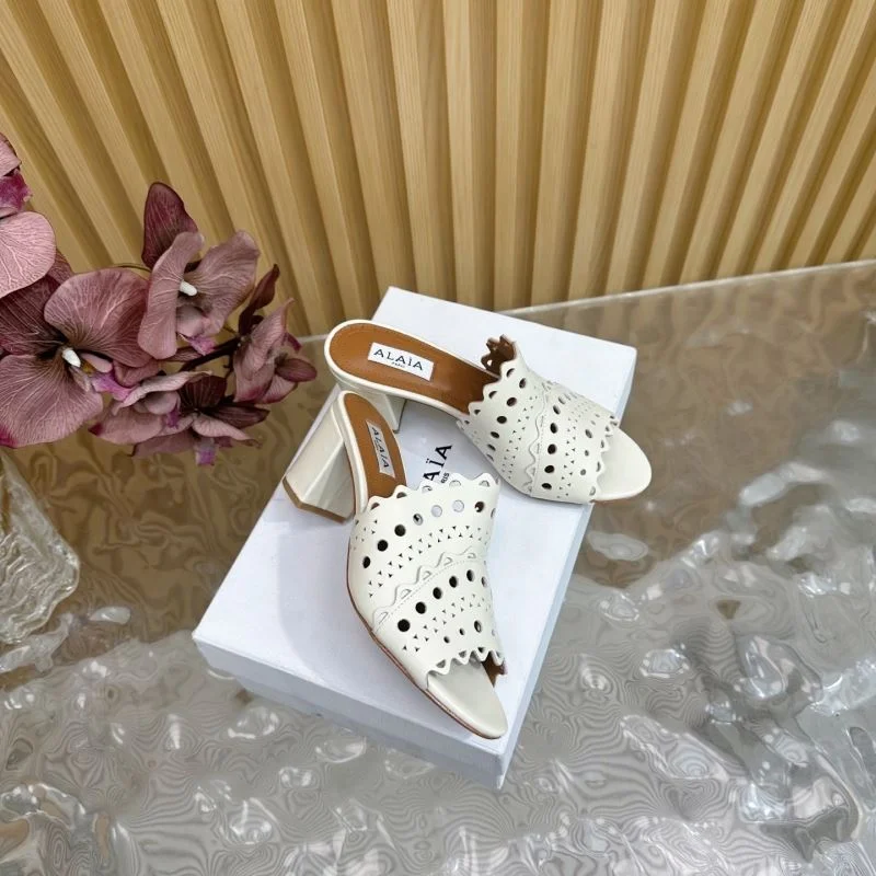 Chic Alaia Sandals 10735