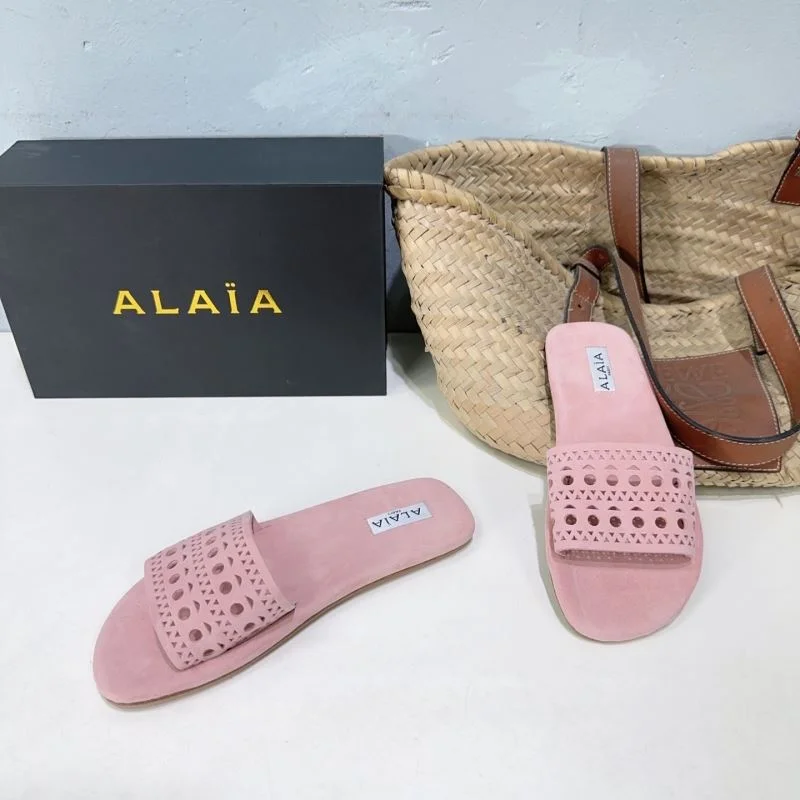 WellDesigned Alaia Sandals 10704