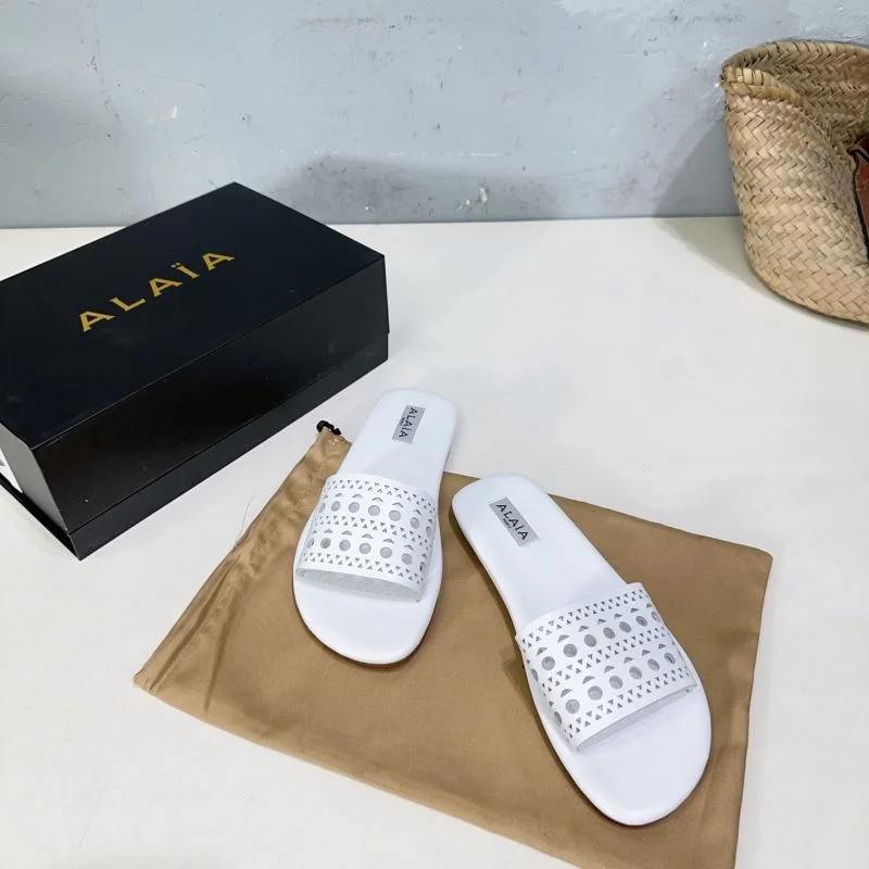 Alaia Sandals FastDry 10728