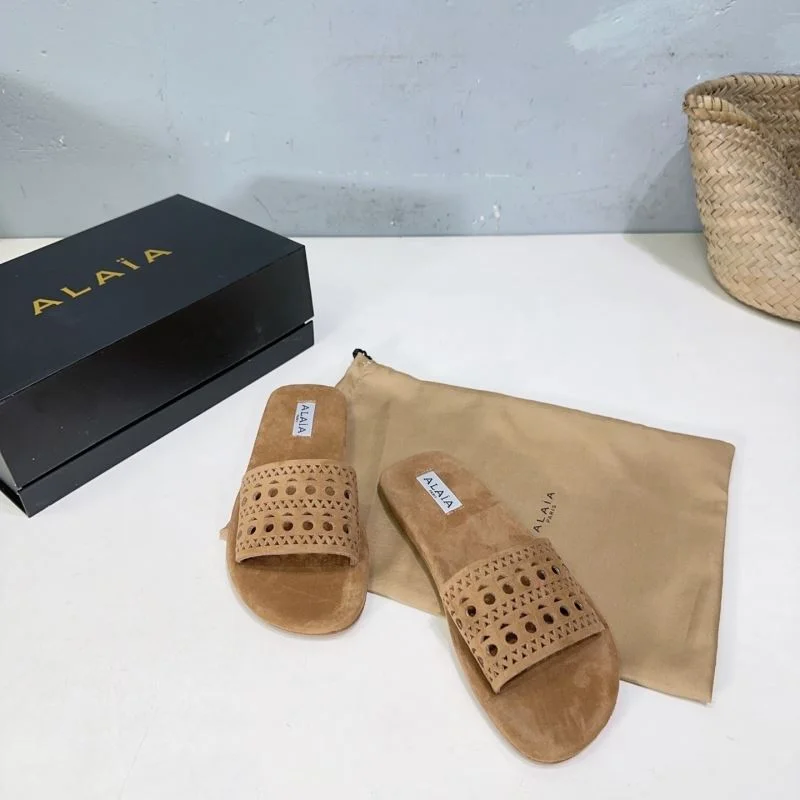 Alaia Sandals Sporty 10718