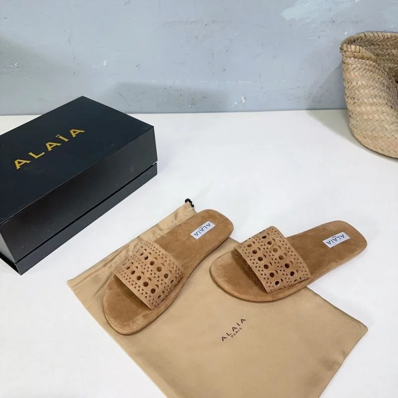 Alaia Sandals Sporty 10718