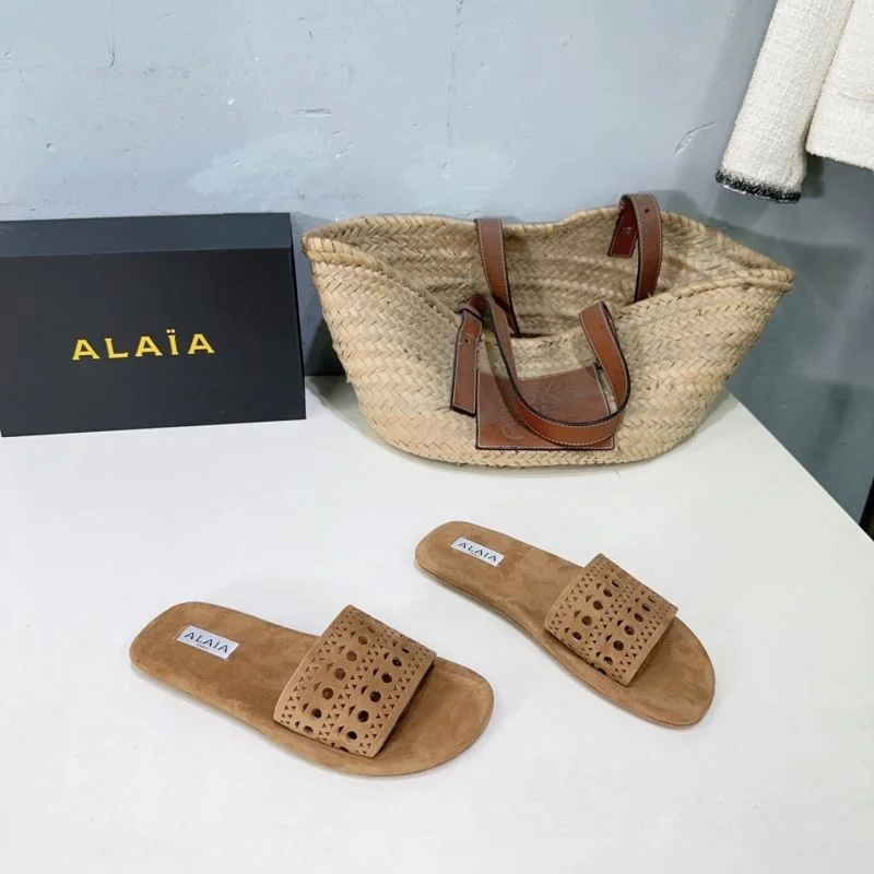 Alaia Sandals Sporty 10718