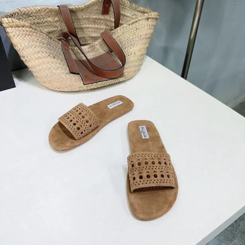 Alaia Sandals Sporty 10718