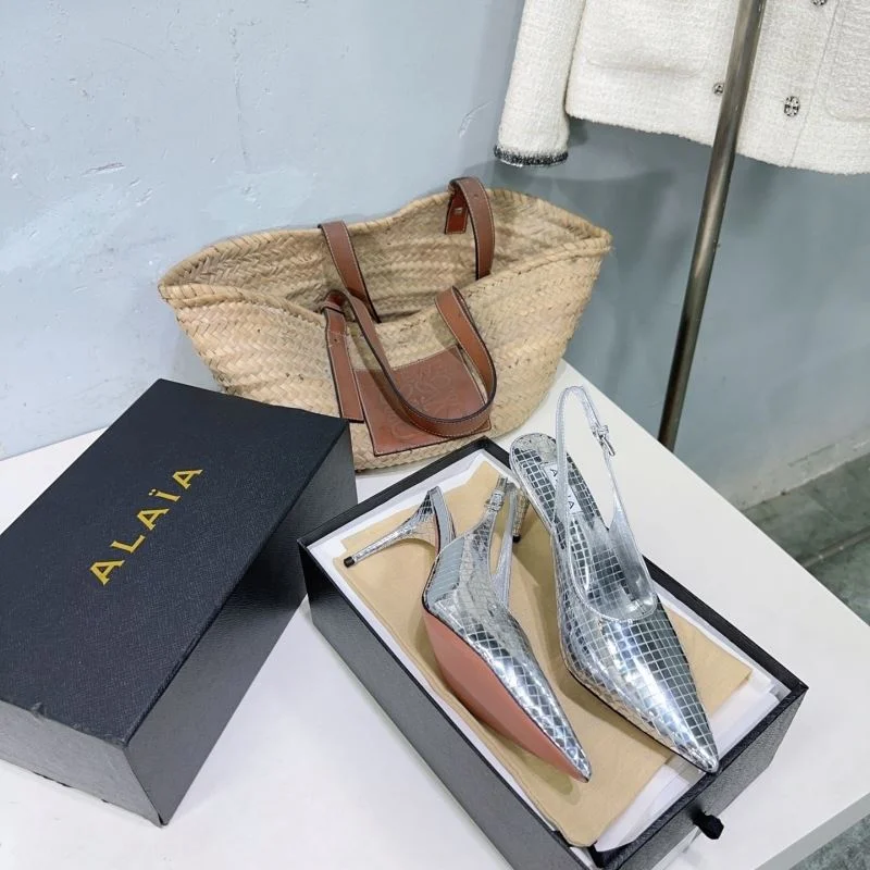 Alaia Sandals Chic 10694