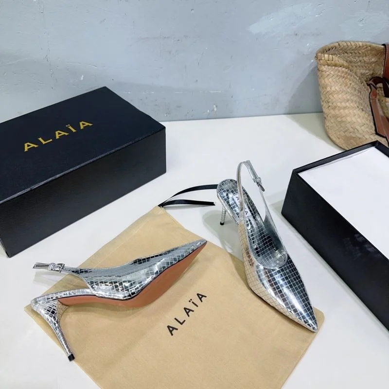 Alaia Sandals Chic 10694