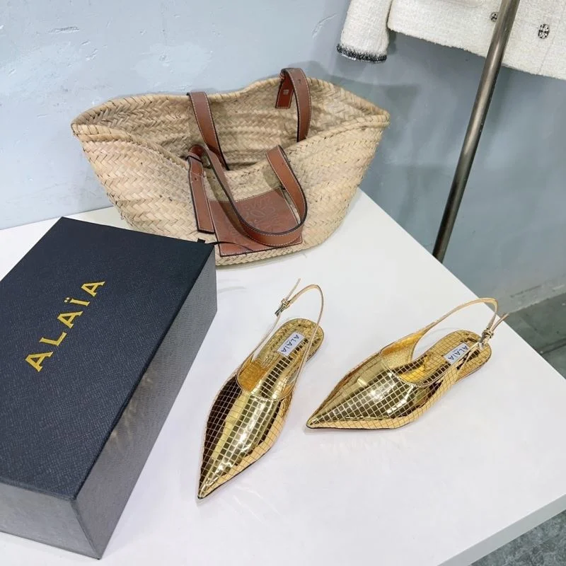 Snug Alaia Sandals 10713