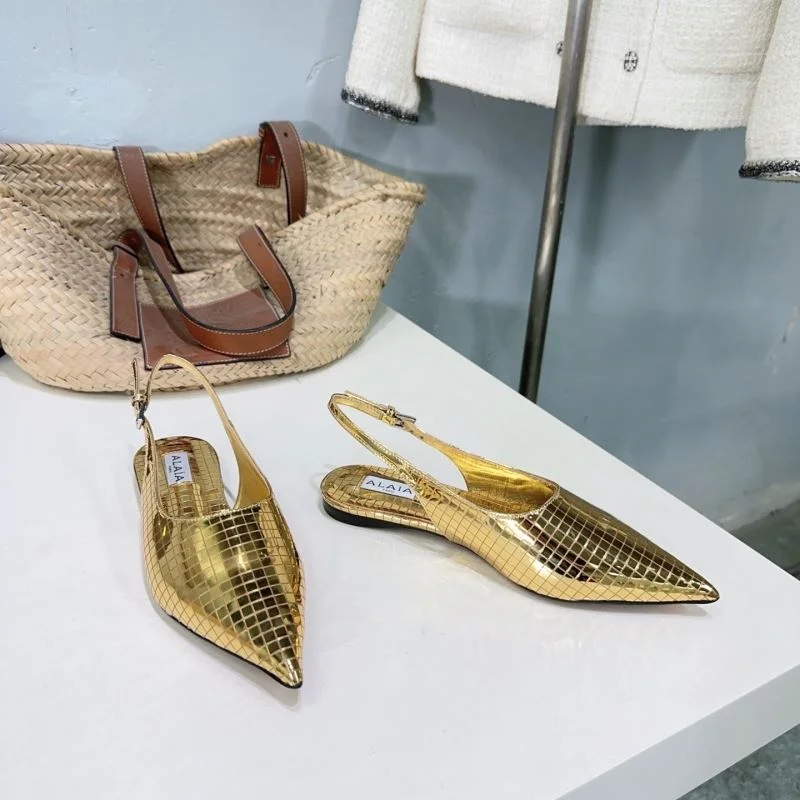 Snug Alaia Sandals 10713