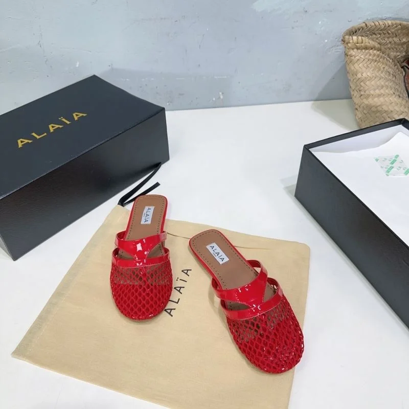 FlexibleFit Alaia Sandals 10701