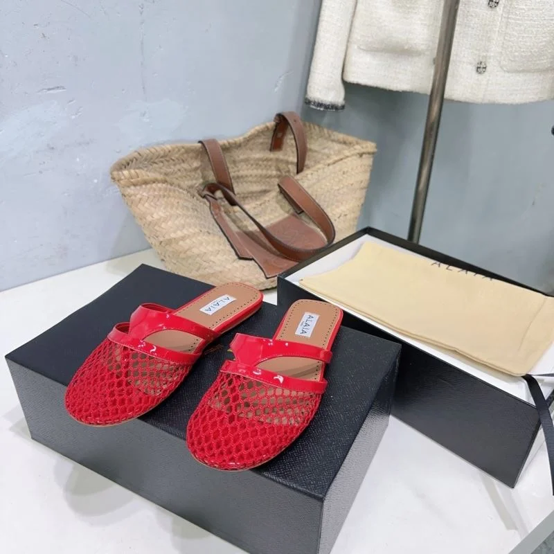 FlexibleFit Alaia Sandals 10701
