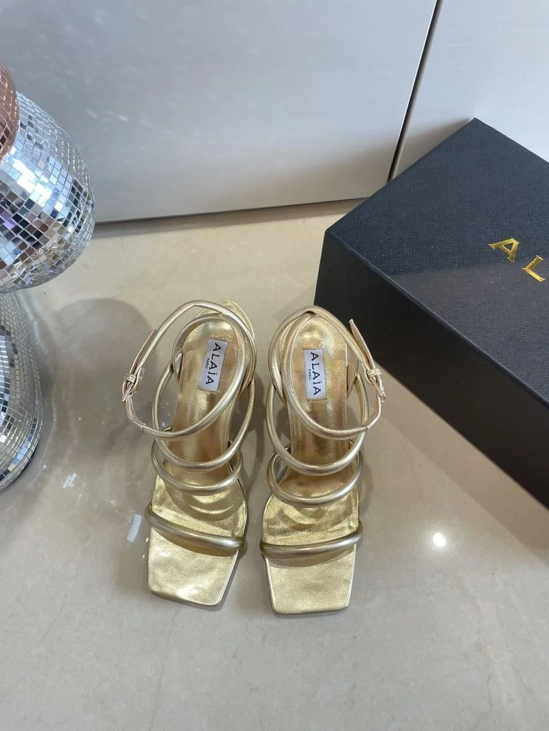 Alaia Sandals Trendsetting 15998