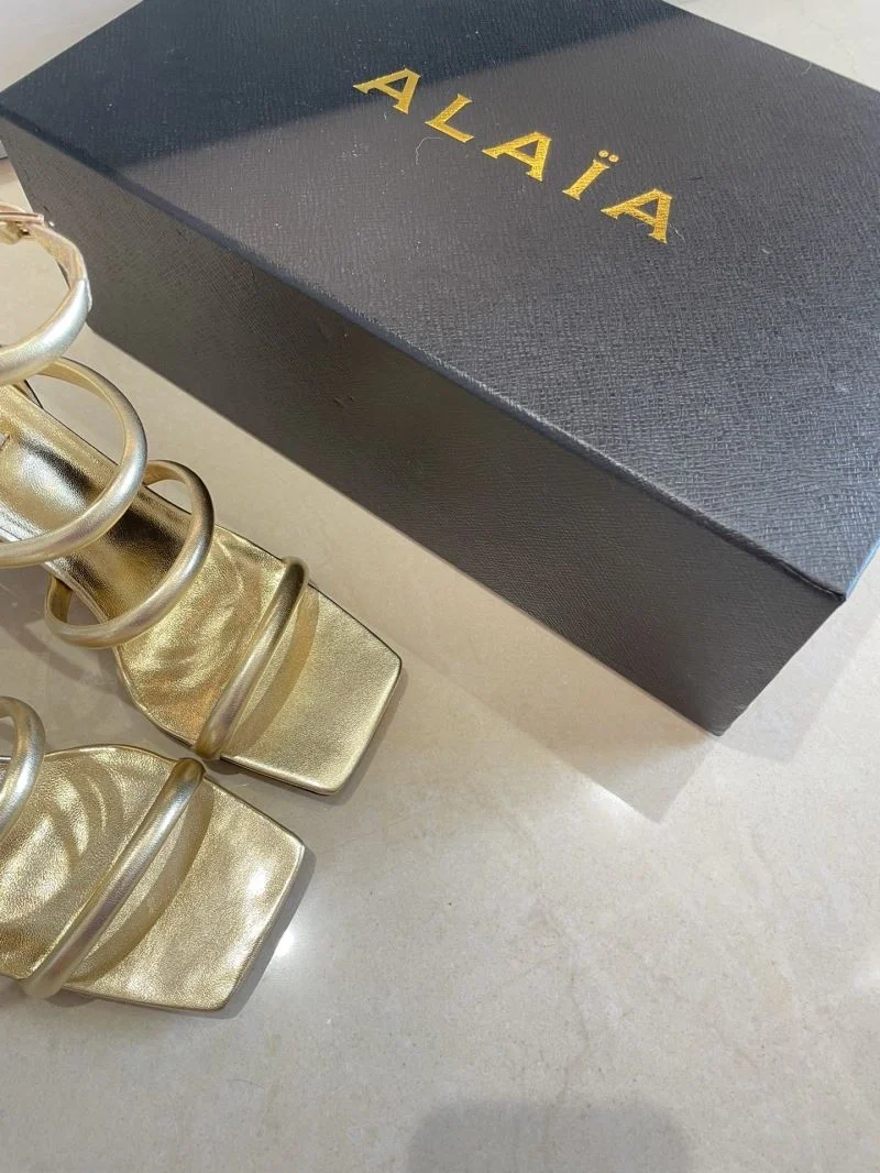 Alaia Sandals Trendsetting 15998