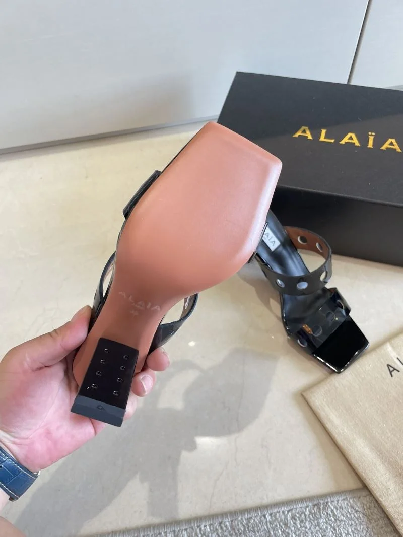 Bold Alaia Sandals 15992