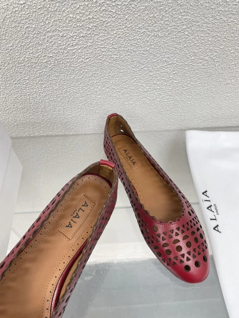 Alaia Sandals Casual 15995