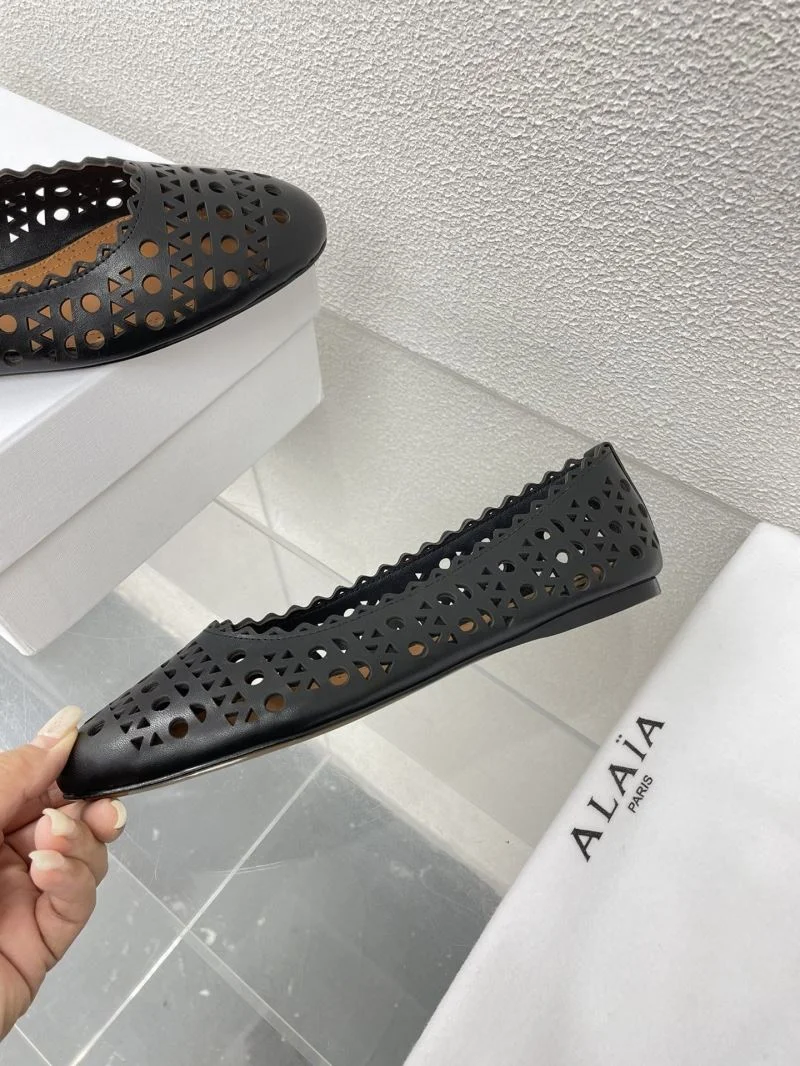 Youthful Alaia Sandals 15984