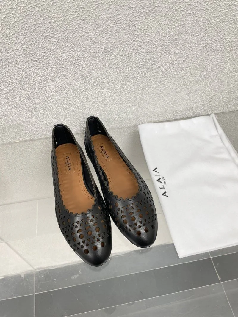 Youthful Alaia Sandals 15984