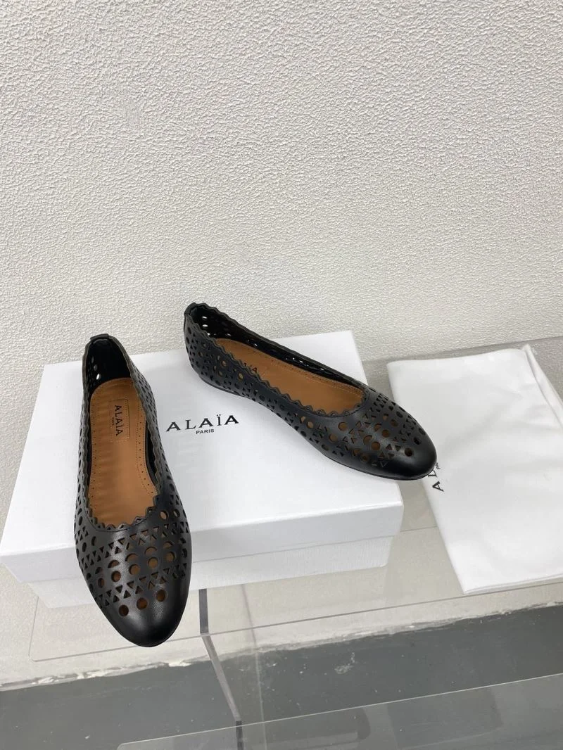 Youthful Alaia Sandals 15984