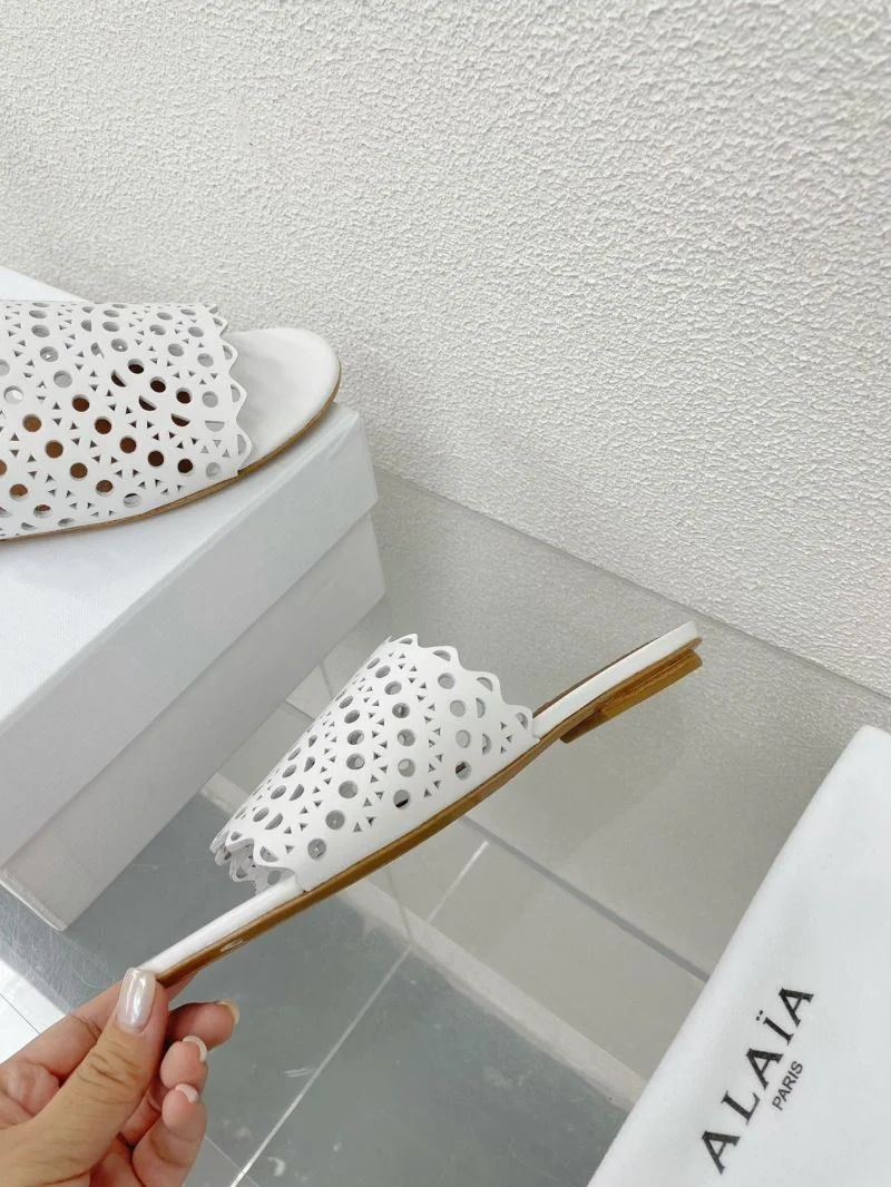 HighQuality Alaia Sandals 15985