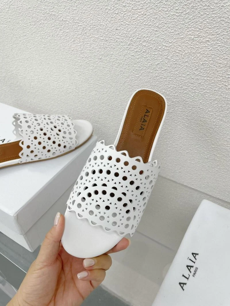 HighQuality Alaia Sandals 15985