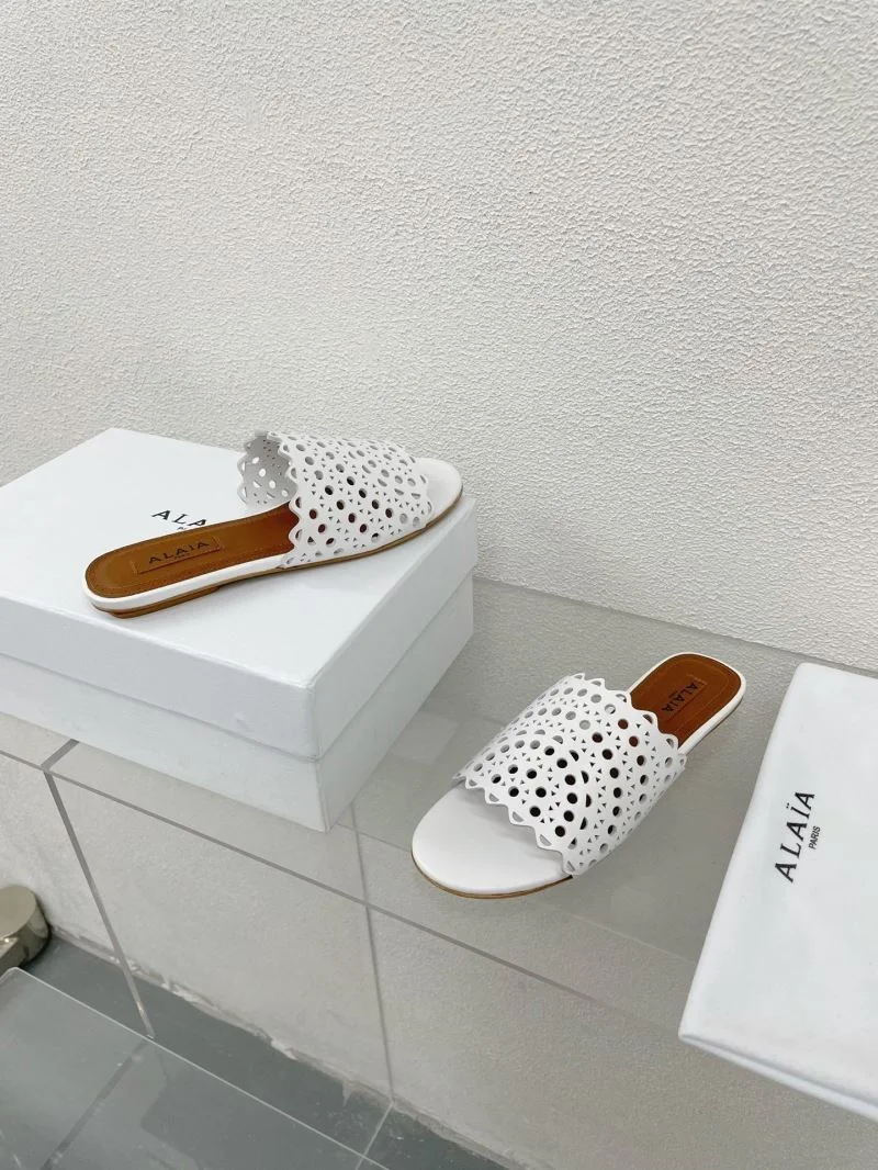 HighQuality Alaia Sandals 15985