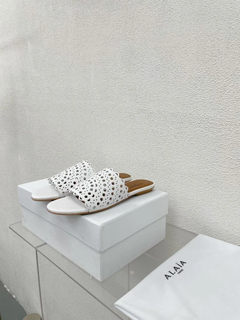 HighQuality Alaia Sandals 15985