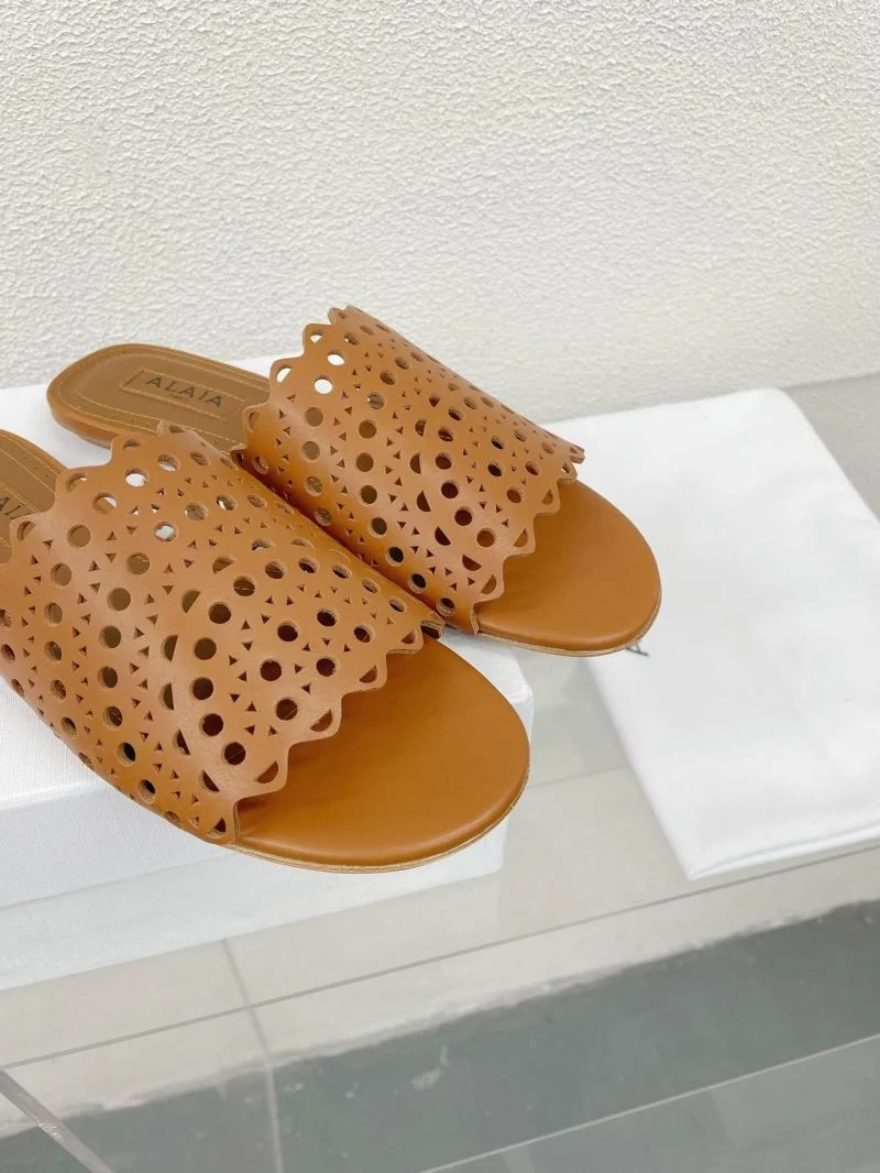 HighPerformance Alaia Sandals 15981