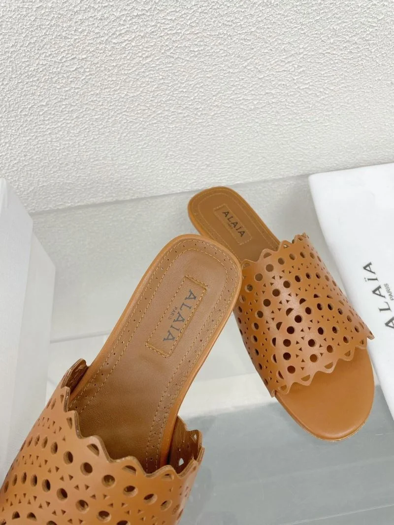 HighPerformance Alaia Sandals 15981
